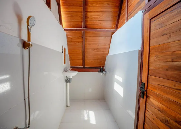 Tirta Rahayu Camp Gasthof Kubupenlokan